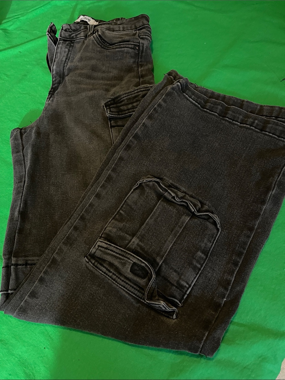 Cargo Men's Black Straight-Leg Cargo Jeans